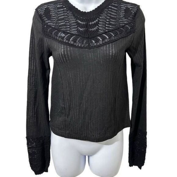 Free people, extra long sleeve, light sweater, pull over size XS. A534 - Picture 1 of 6